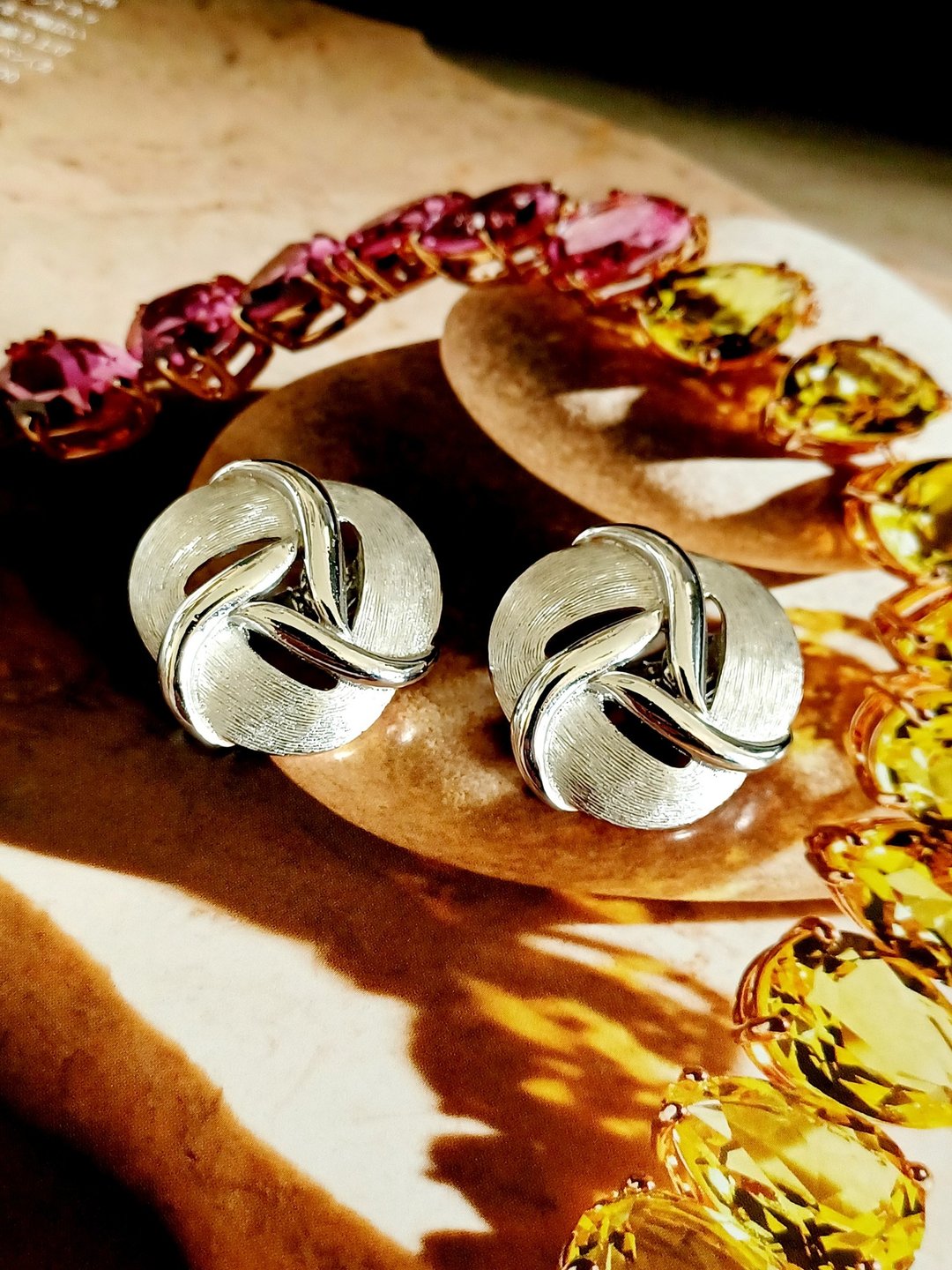 vintage jewelry Trifari 银色三环圆现代风格 夹式耳环 - 耳环/耳夹 - 其他金属 