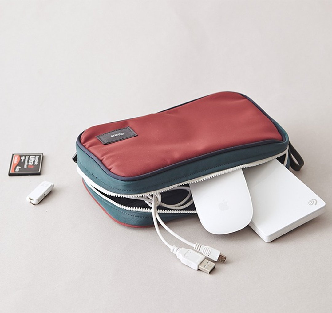 韩国ithinkso 多功能收纳包 MULTI CODE POUCH - 化妆包/杂物包 - 聚酯纤维 