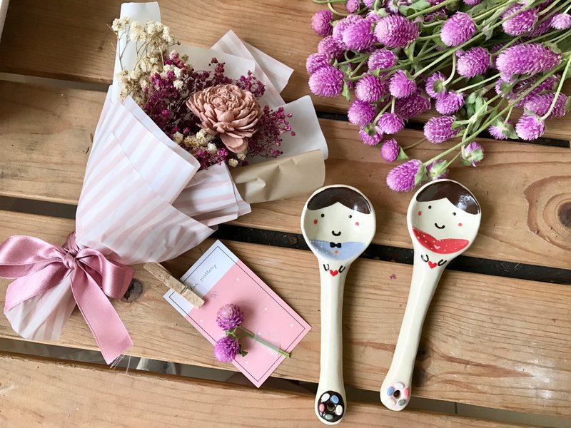 甜蜜小情侣汤匙花礼组(不加名字组) - 餐刀/叉/匙组合 - 陶 粉红色