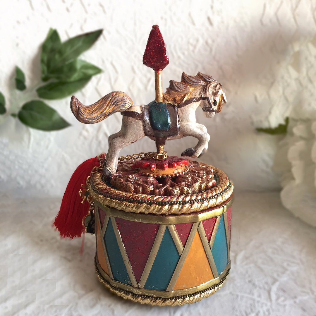 Blue jewelry box Carousel,Treasure box,Bright jewelry storage,Christmas Caskets - 收纳用品 - 木头 蓝色