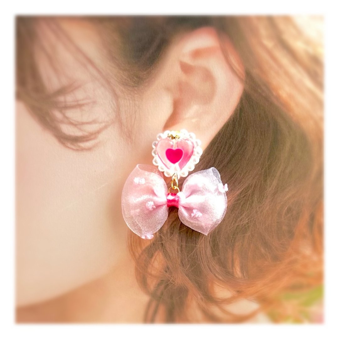 Lovely Earrings Heart Ribbon - 耳环/耳夹 - 其他材质 粉红色