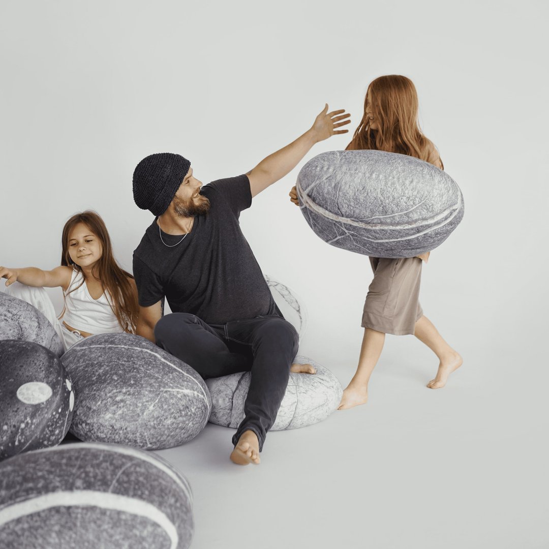 Soft pillow Kamushi Chirali - 其他家具 - 聚酯纤维 灰色