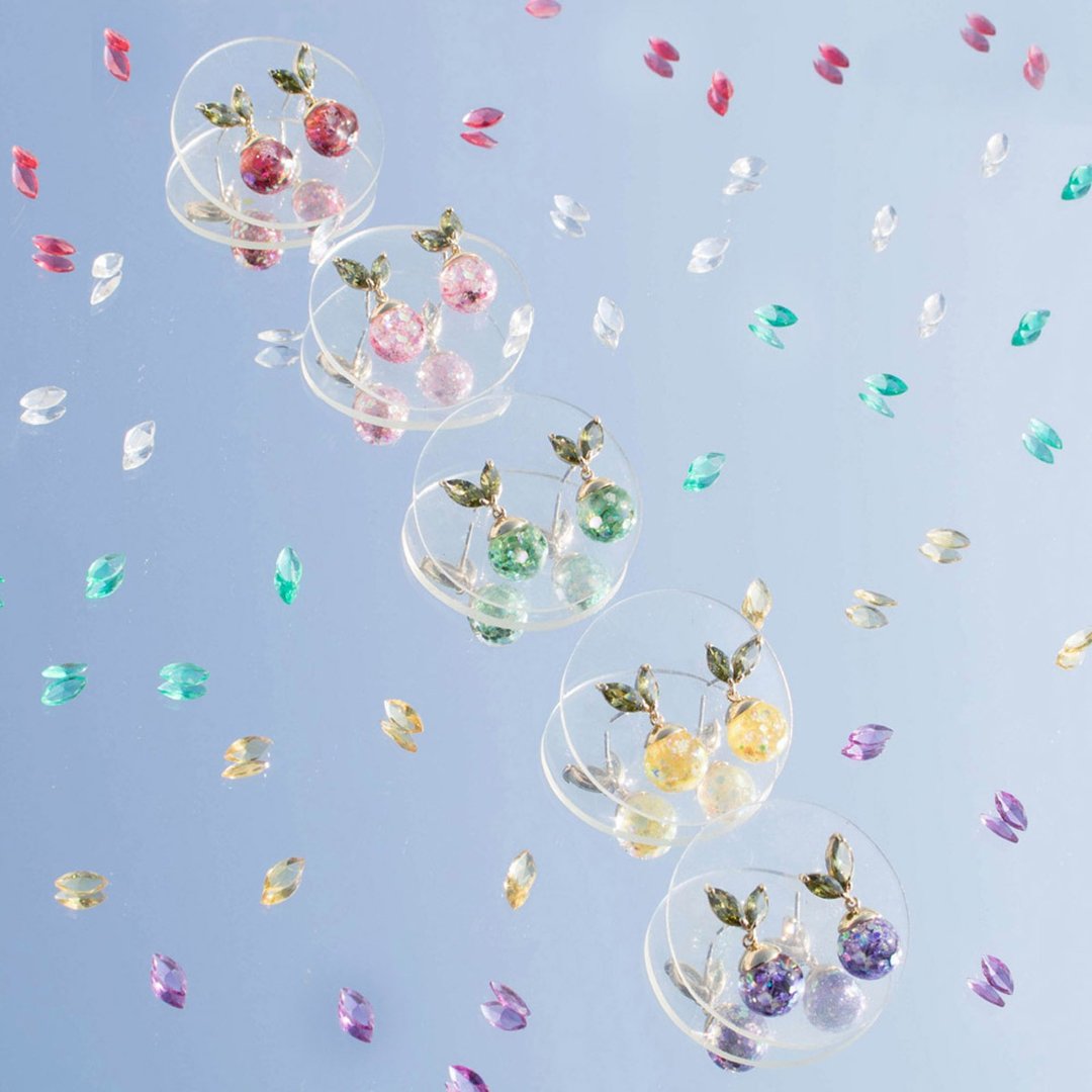 Fruits Snowball Drop Earrings (5 types) - 耳环/耳夹 - 玻璃 