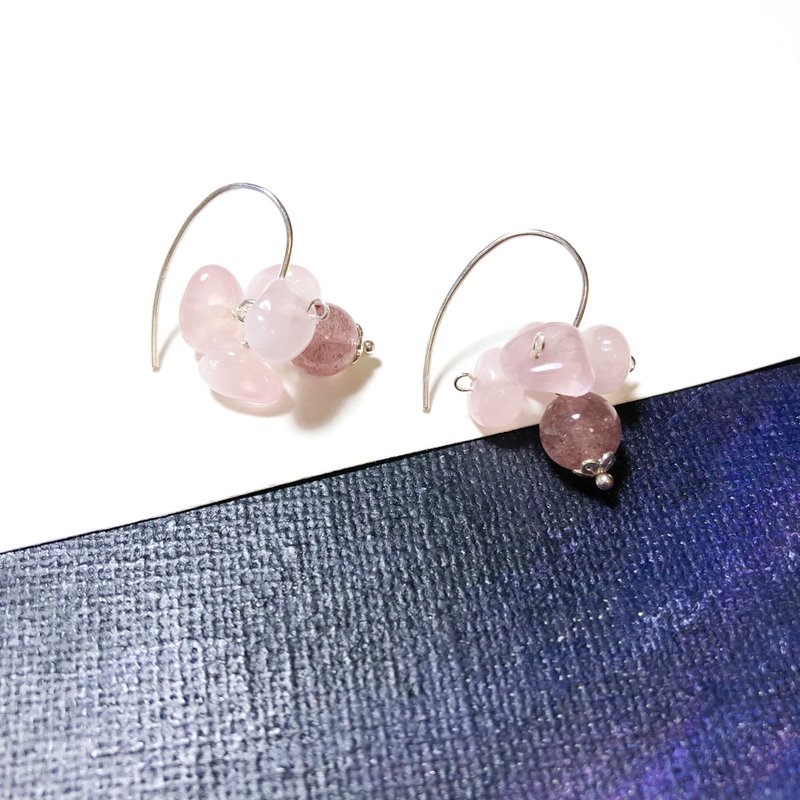 Flora草莓晶粉晶耳环S925交换礼物 - 耳环/耳夹 - 宝石 粉红色