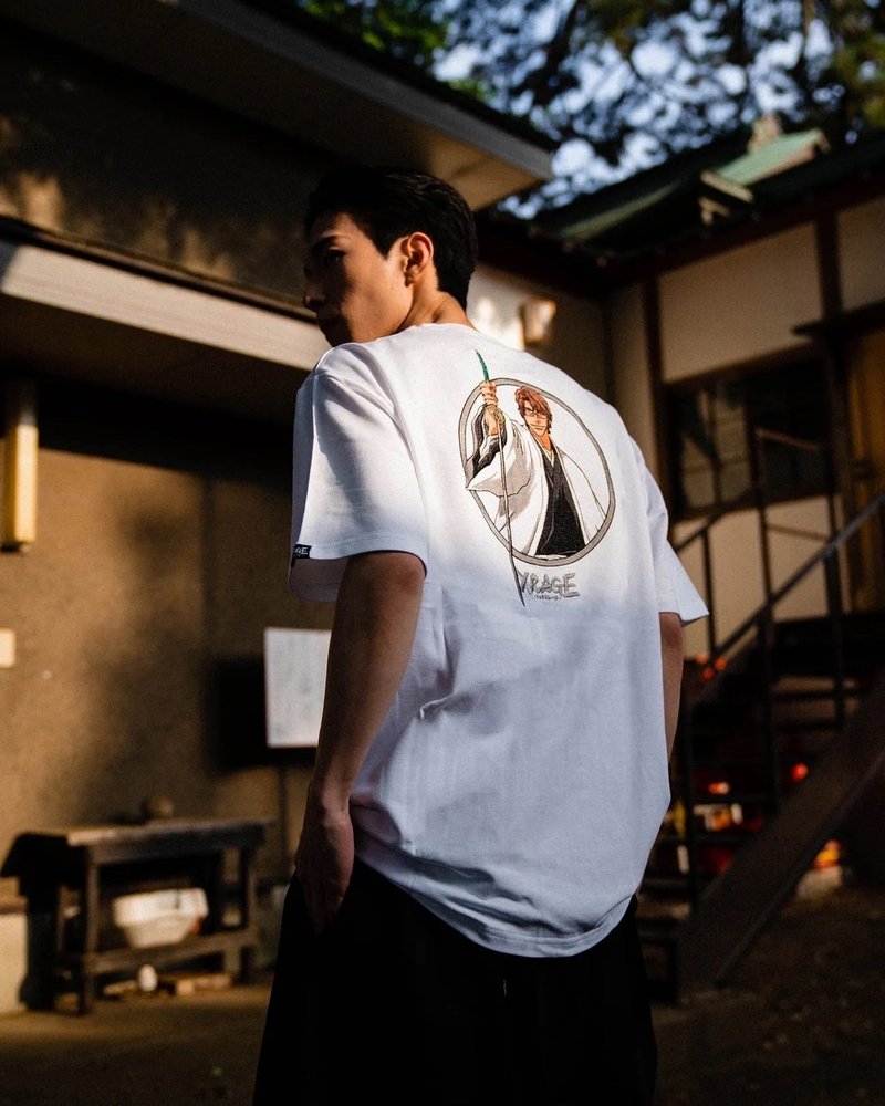 【XRAGE X 死神BLEACH联名】镜花水月 重磅纯棉刺绣短T-shirt - 男装上衣/T 恤 - 棉．麻 白色