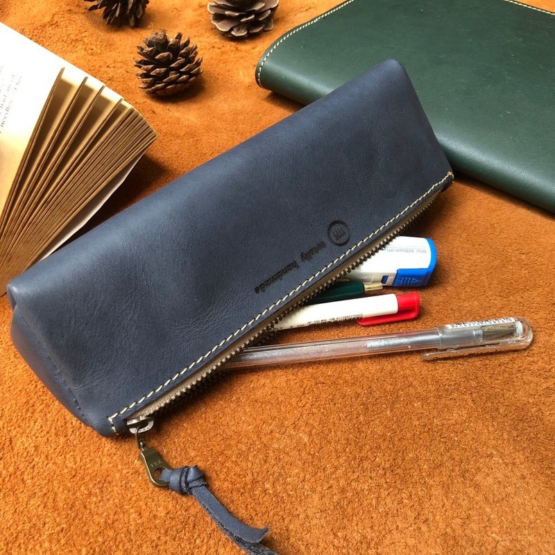 三角笔袋/可收纳15只笔的大容量笔袋 眼镜袋  -植鞣牛革制 蓝色- - 铅笔盒/笔袋 - 真皮 蓝色