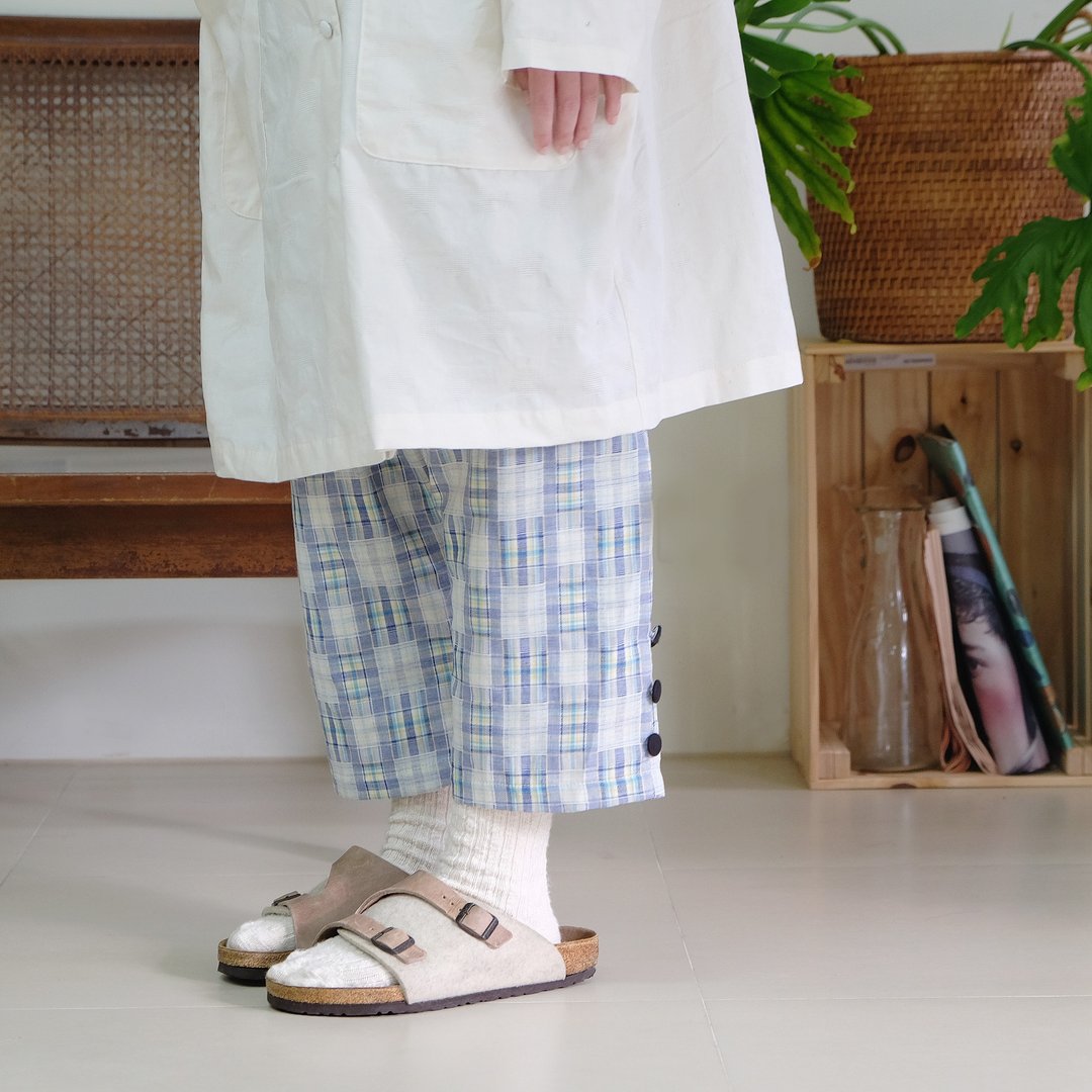 清水蓝格纹宽宽的包扣锥形宽裤 - 女装长裤 - 棉 蓝色