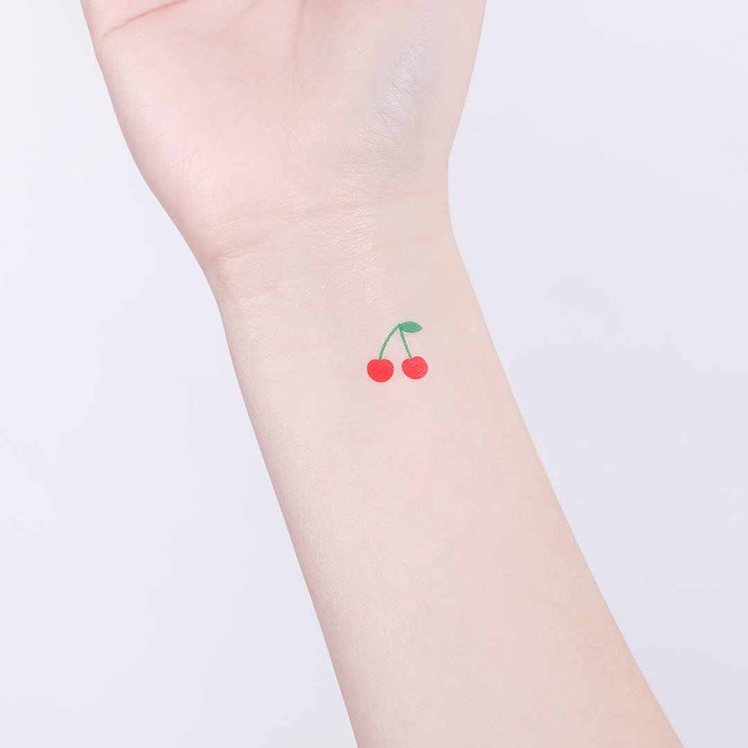 刺青纹身贴纸 - 樱桃 Surprise Tattoos 2入 - 纹身贴 - 其他材质 红色