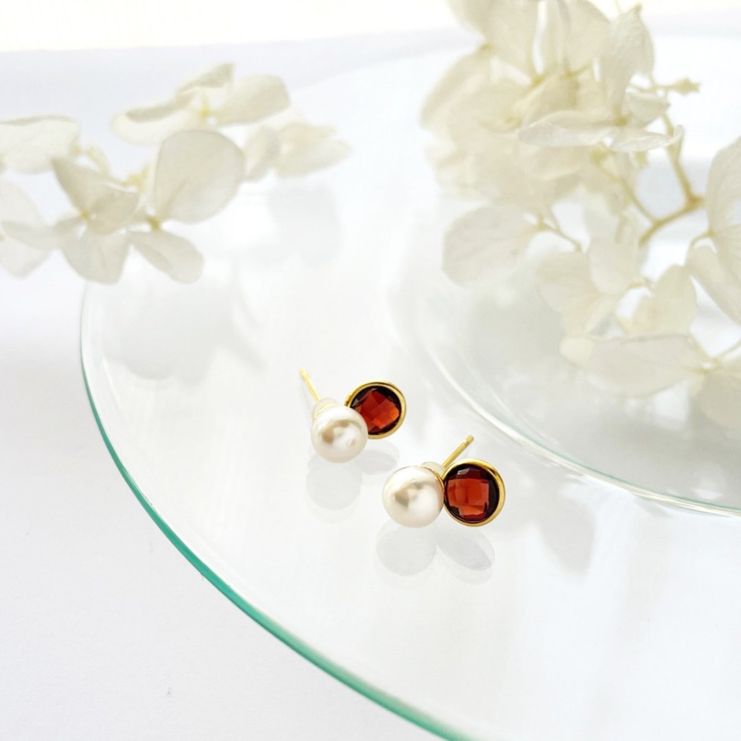 [SUS316] Double stone 2WAY earrings - 耳环/耳夹 - 珍珠 白色