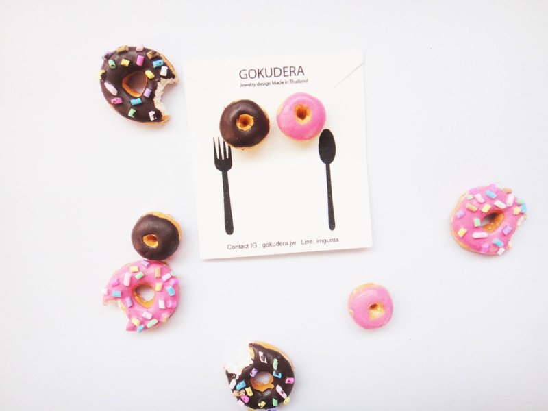 不同口味的甜甜圈小耳环 - 发饰 - 粘土 粉红色