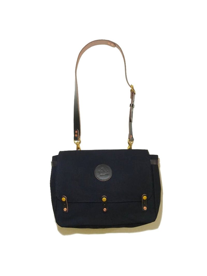 Flying tiger canvas bag - 飞虎帆布包 - 侧背包/斜挎包 - 棉．麻 黑色