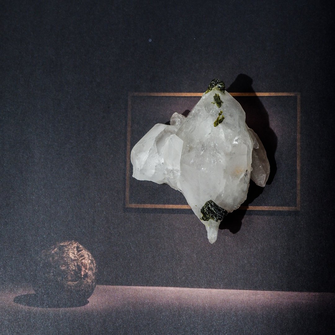 神灯精灵-四川绿帘石共生白水晶 - 摆饰 - 水晶 绿色