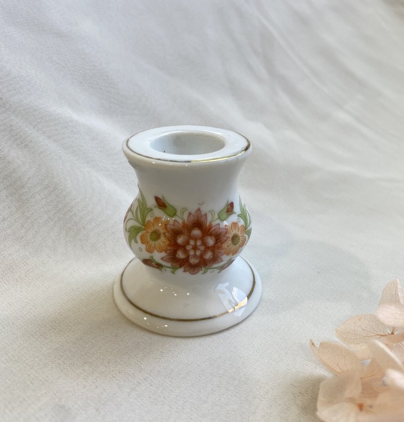 【好日恋物】德国古典花草清新烛台装饰幸福感仪式感圣诞节 - 蜡烛/烛台 - 瓷 白色