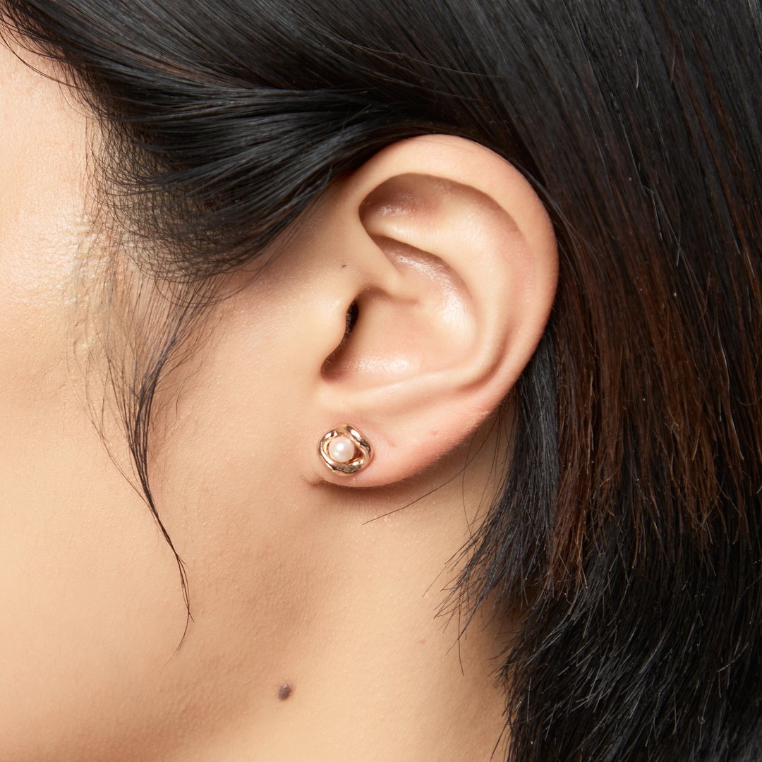 简约珍珠耳环 925银厚镀18K金 Rhombus Pearl Earring - 耳环/耳夹 - 珍珠 粉红色