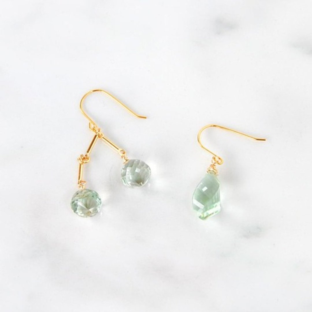 14kgf/February birthstone green amethyst (pladiolite) asymmetric earrings - 耳环/耳夹 - 宝石 