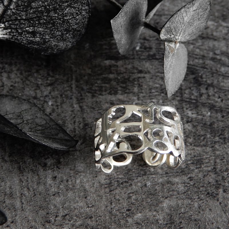 耳挂式耳骨夹 镂空数字 / 银色 C118 - 耳环/耳夹 - 纯银 银色