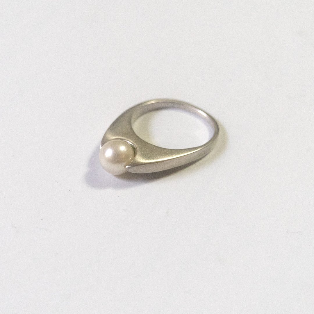 蝙蝠H型 珍珠戒指 Pearl Ring - 戒指 - 纯银 
