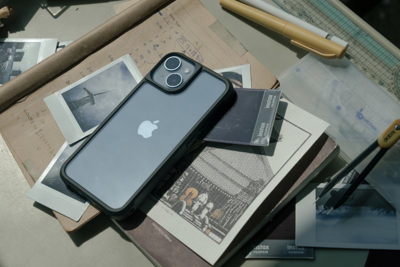 LINKASEAIR iPhone14 Pro Max 6.7寸 防摔抗菌挂绳玻璃壳 耀岩黑 - 手机壳/手机套 - 玻璃 黑色