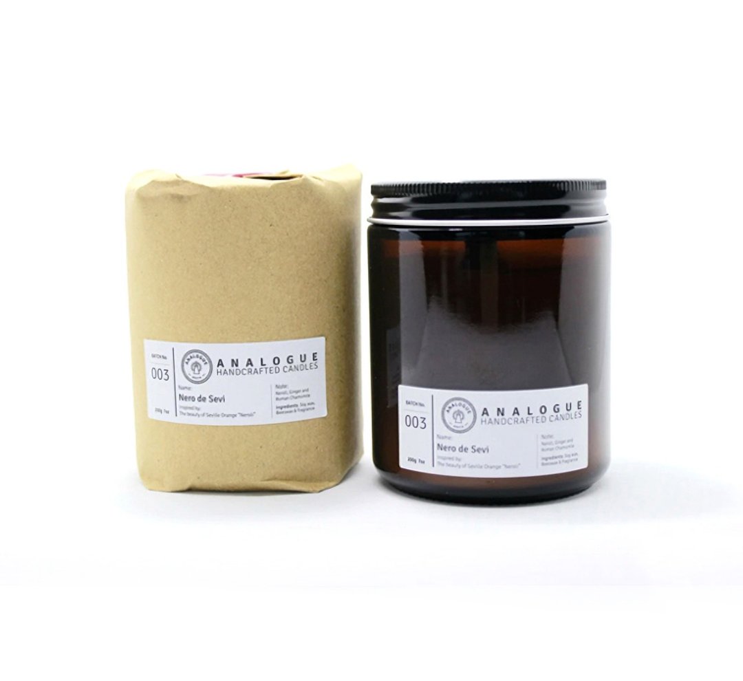 Analogue Nero de Sevi Bee&Soy Wax Candle塞维利亚大豆香氛蜡烛 - 香薰/精油/线香 - 其他材质 咖啡色