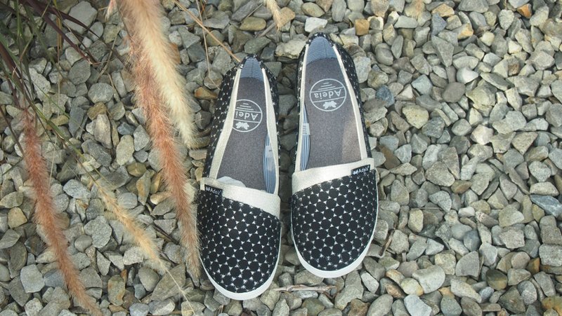 特殊圈圈亮点布/adeia~浪漫约会首选 娃娃鞋 手工鞋 闪亮黑 - 芭蕾鞋/娃娃鞋 - 其他材质 