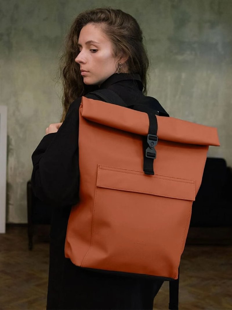 Jasper Mini Lotus系列后背包S (锈褐色) - 后背包/双肩包 - 环保材料 咖啡色