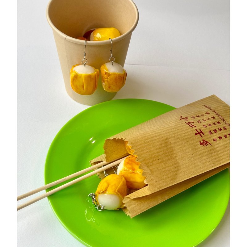 原创1:1仿真港式街头小食鱼肉烧卖耳环 - 耳环/耳夹 - 粘土 
