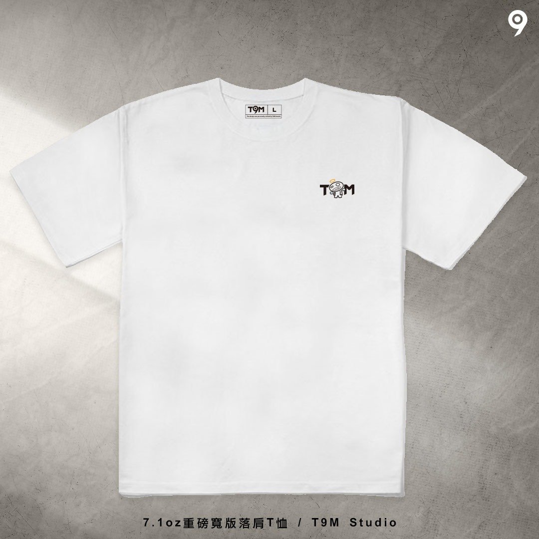 【T9M】晴天鹿路 韩文Logo款02 短袖宽版 白 T恤 - 男装上衣/T 恤 - 棉．麻 白色