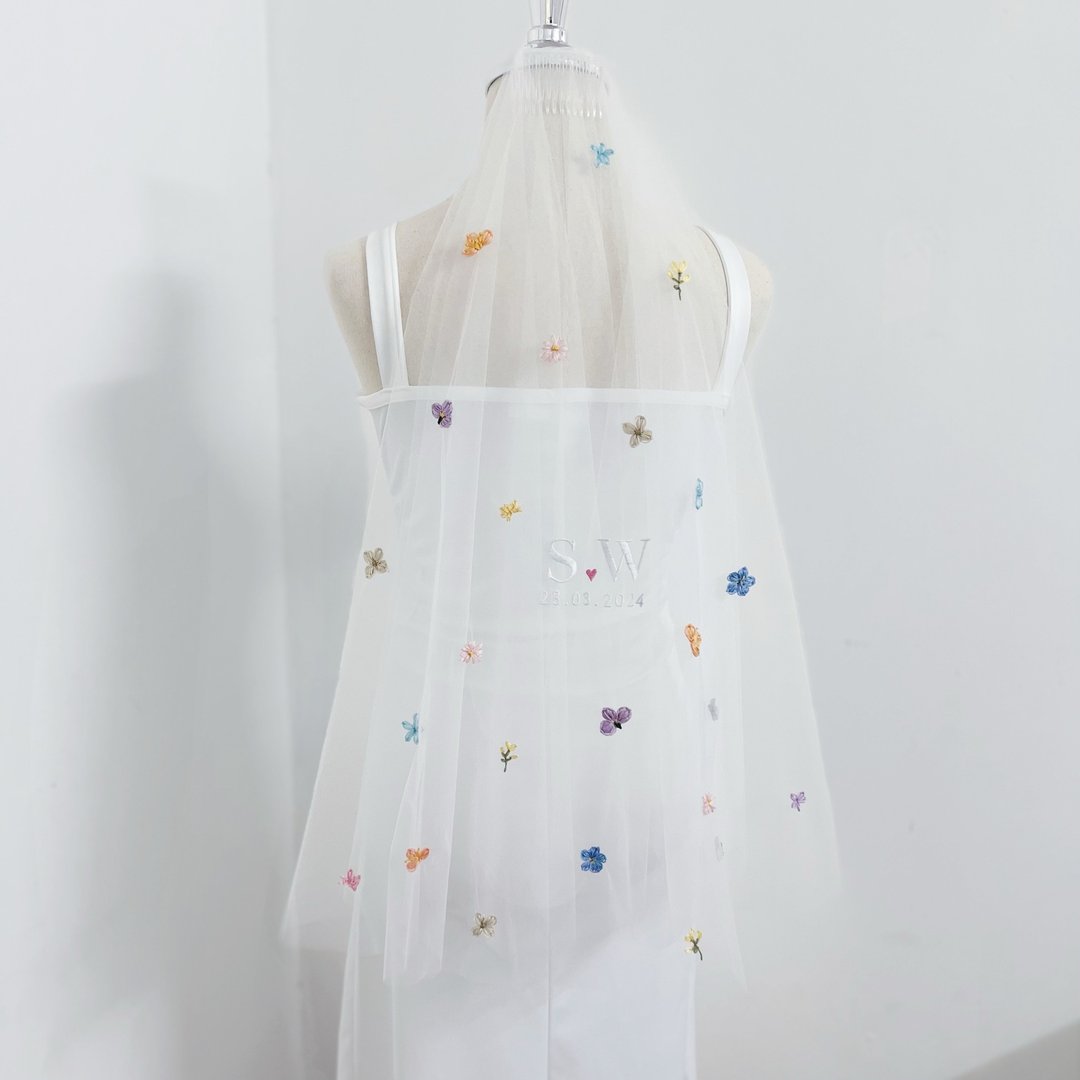 Flower Field  : Wedding bridal veil - 发饰 - 绣线 
