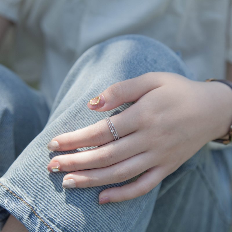 多层次精镶纯银线戒 | 轻珠宝 | 气质。细致。多尺寸 - 戒指 - 纯银 