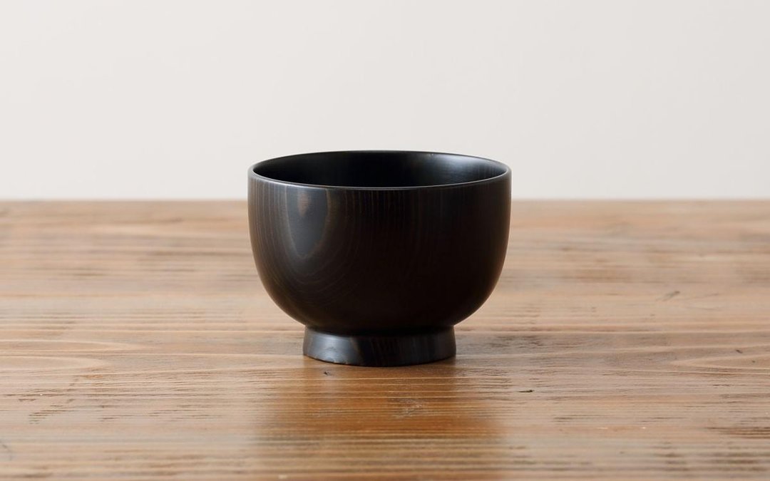 A small bowl of Tokyo cypress | wipe lacquer - 碗 - 木头 黑色