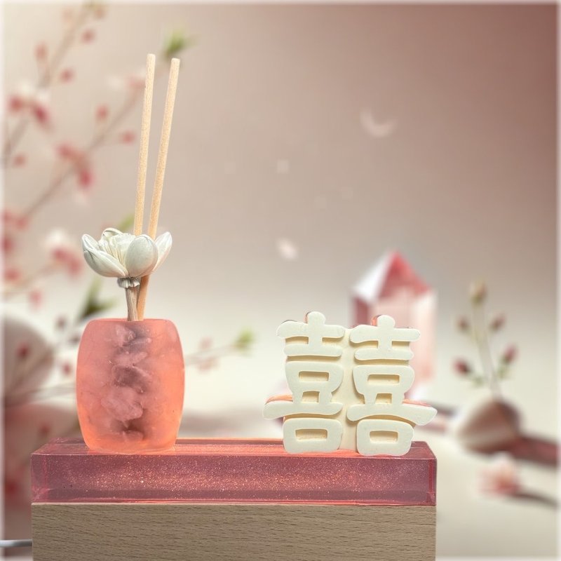 净念开运水晶平安灯座 粉水晶 双囍临门 艺术光明灯 赠5ML精油 - 香薰/精油/线香 - 树脂 粉红色