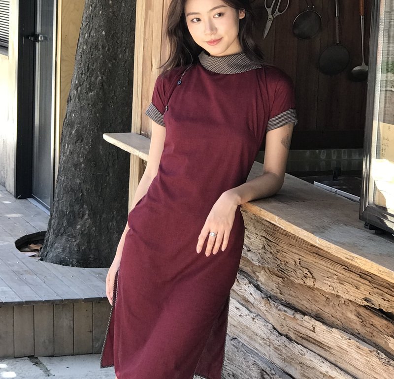 【刺玫色织棉】新中式复古中国风/翻领设计短款旗袍 - 旗袍 - 棉．麻 红色