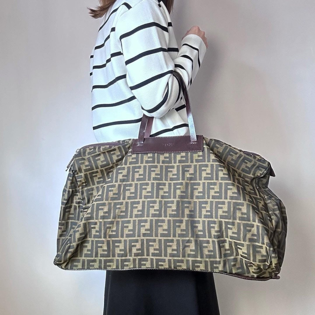 中古正品 Fendi 老花手提包 单肩包 折叠旅行包 男女适用 - 手提包/手提袋 - 防水材质 咖啡色