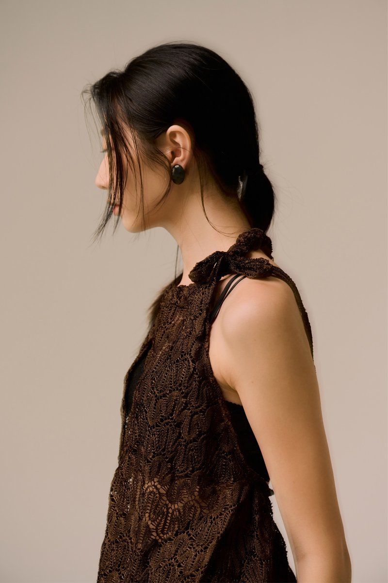 棕藤海洋玛瑙坠饰露背上衣 - 女装背心 - 聚酯纤维 咖啡色