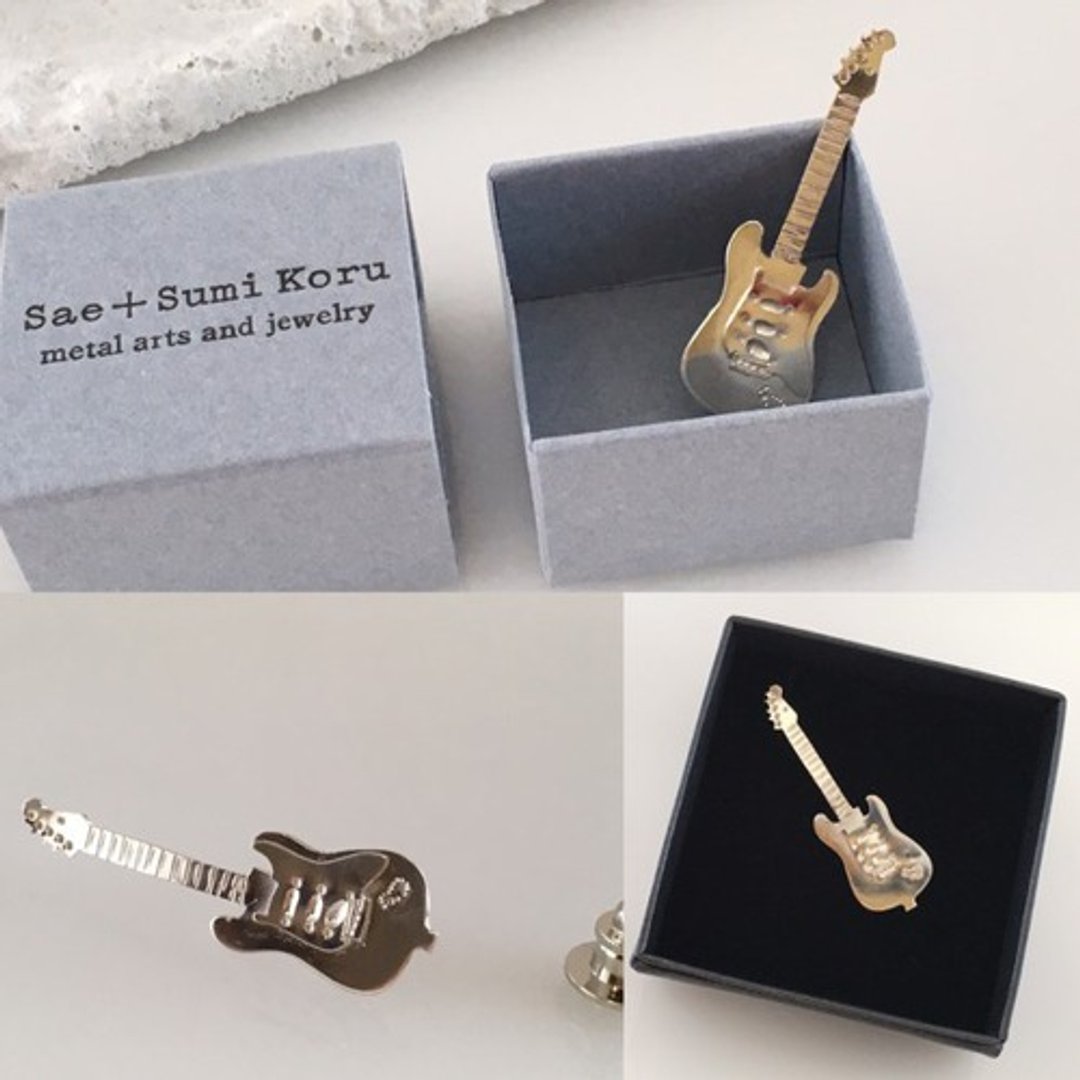 ☆ Electric guitar ☆ silver Pin brooch / Titac - 胸针 - 宝石 