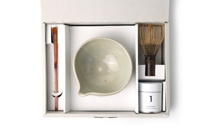 【片口抹茶碗】MATCHA BREWING KIT - 碗 - 陶 