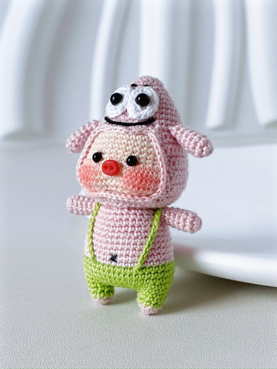 手工编织小猪猪系列 - 派大星Patrick Star - 钥匙链/钥匙包 - 绣线 多色