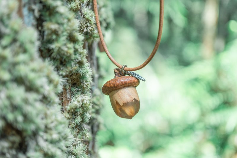 扩香项链 秋季雾面透明树脂栓木橡果 - 项链 - 木头 卡其色