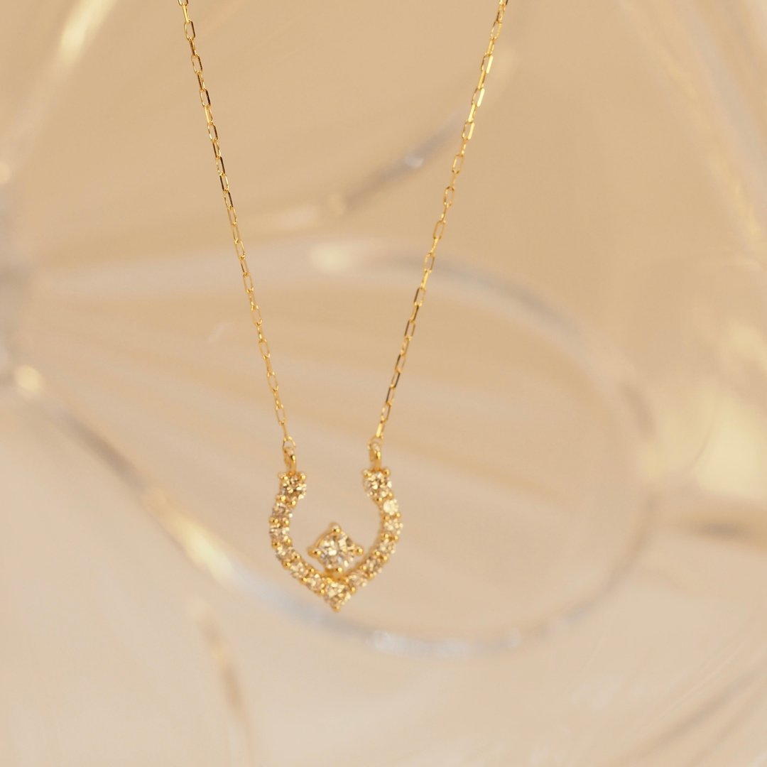18K金钻石马蹄项链18K Gold Diamond Horseshoe Necklace - 项链 - 贵金属 