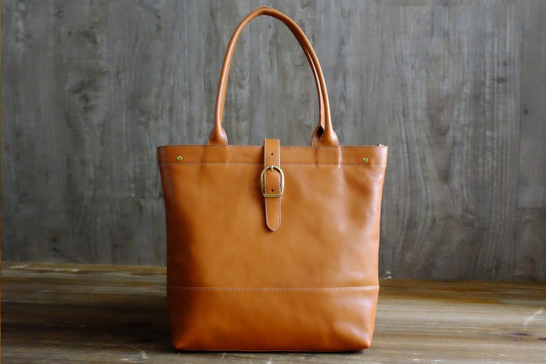 Tote Bag 意大利软牛皮 大地色 真皮手袋 香港品牌MADE IN EDEN - 后背包/双肩包 - 真皮 咖啡色