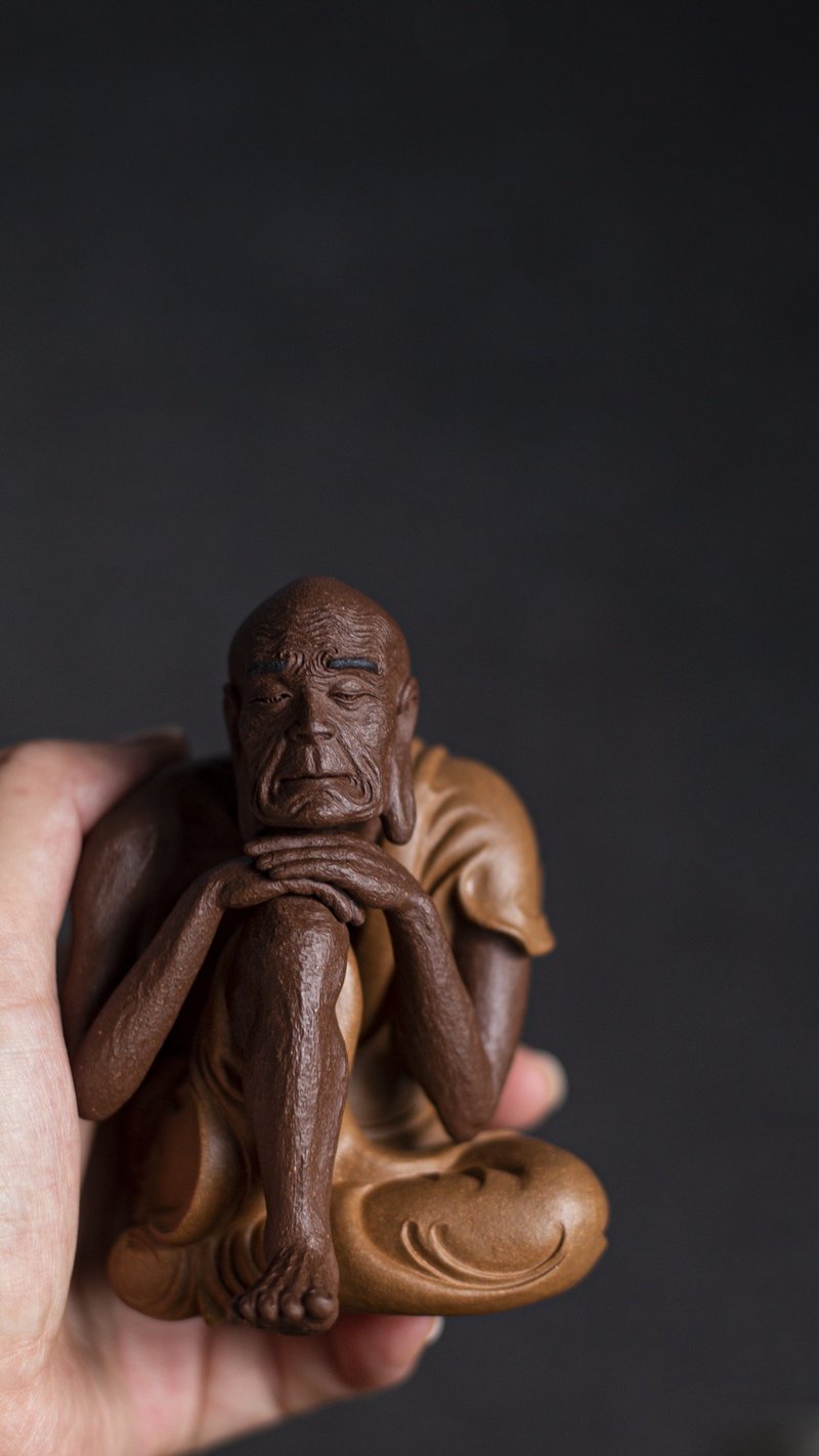 送礼紫砂壶茶壶沉思罗汉合十全手工制作 紫泥段泥双色 高11*长9*7 - 茶具/茶杯 - 陶 橘色