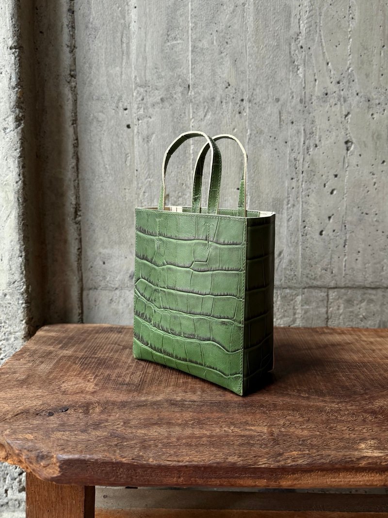 真牛皮纸袋 - mini  I 绿鳄鱼  I 手提袋 手提包 皮革包 随身包 - 手提包/手提袋 - 真皮 绿色
