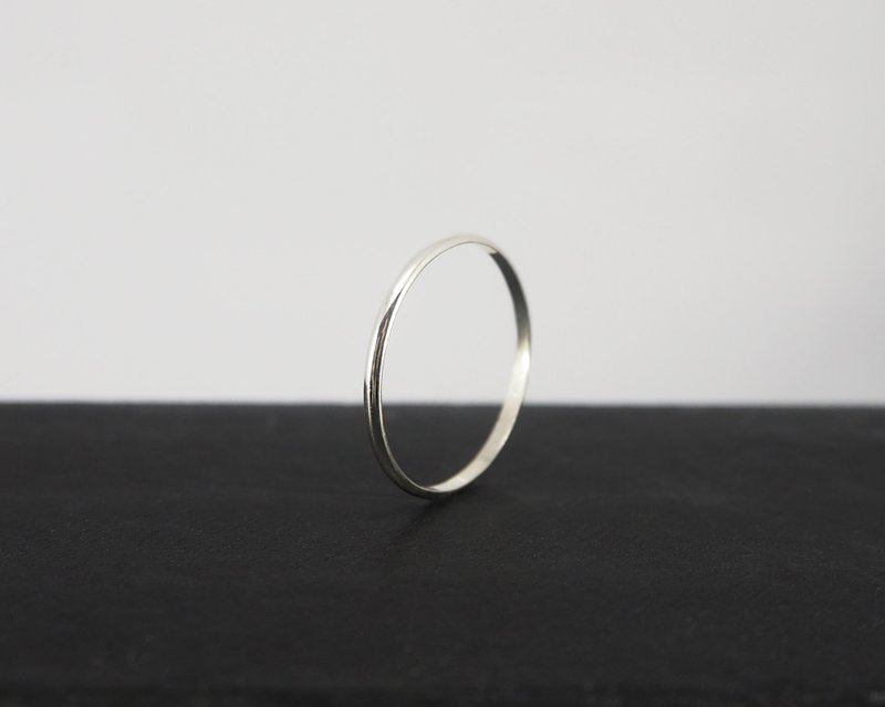 No.251.1 SILK THREAD RING 银丝线戒 (光面) - 925纯银 - 戒指 - 其他金属 银色