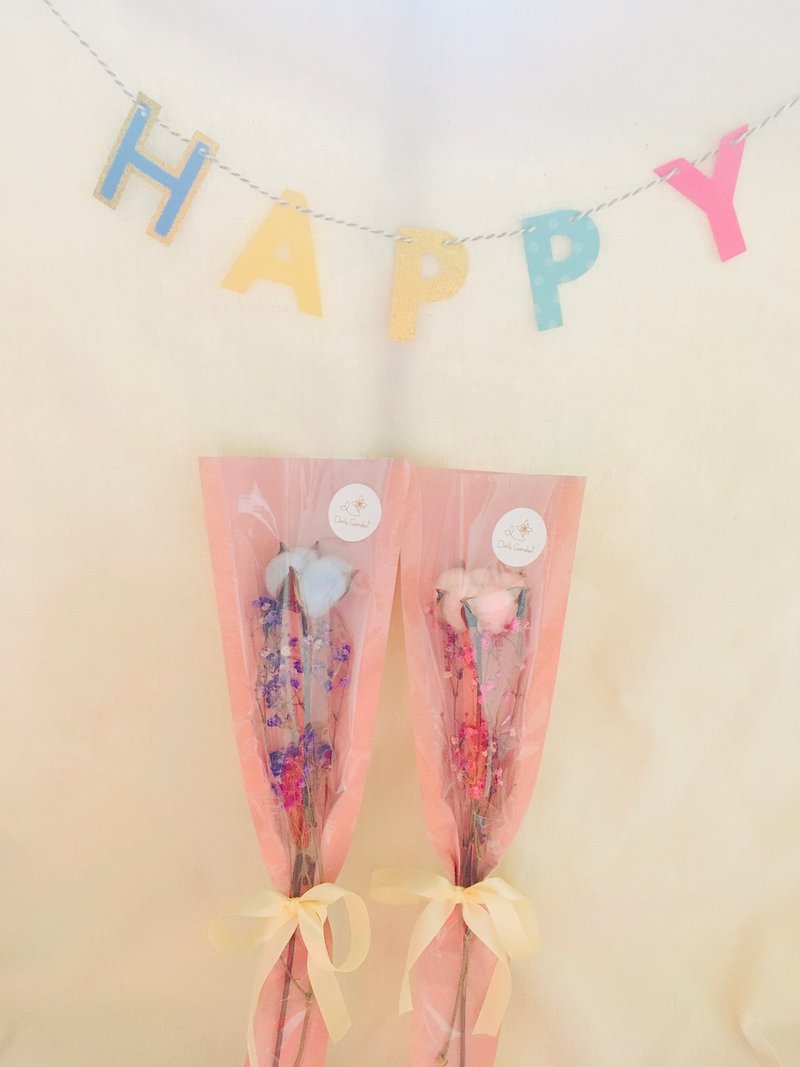 Happy Time 满天星云朵系轻花束 夏日来了/毕业小物/日日好安 - 干燥花/捧花 - 棉．麻 