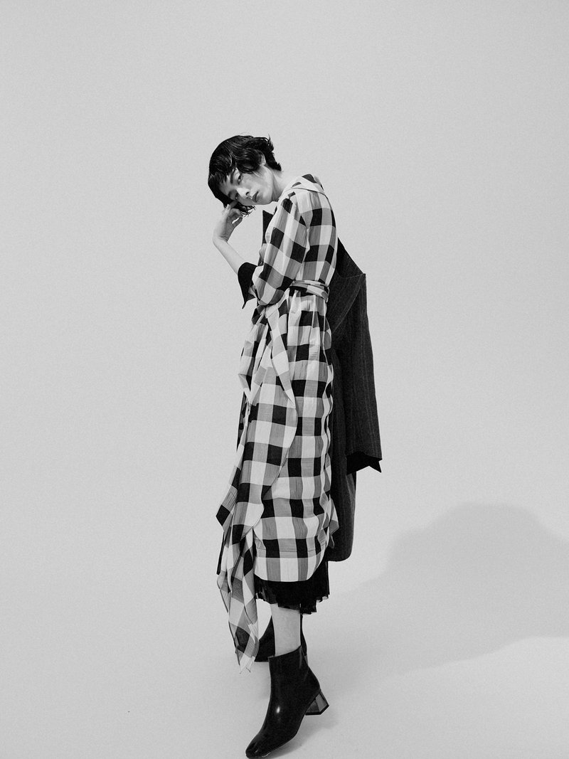 宽领绑带洋装（黑/黑白格纹） - 洋装/连衣裙 - 其他材质 