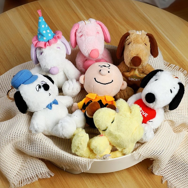 VIPO Snoopy 毛毛锁匙扣 (随机包装) SP37488 - 钥匙链/钥匙包 - 棉．麻 