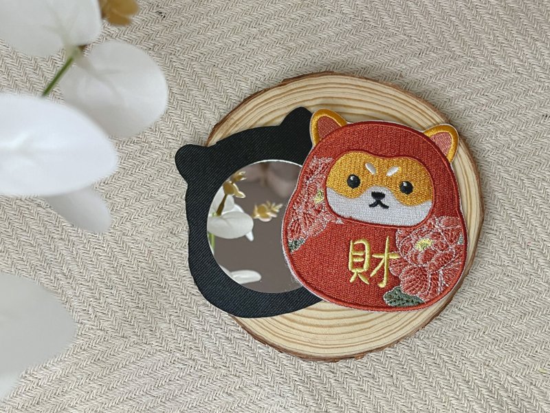 柴犬 刺绣 随身镜/别针 | 达摩 棕柴 招财犬 电绣 布贴 - 其他 - 绣线 
