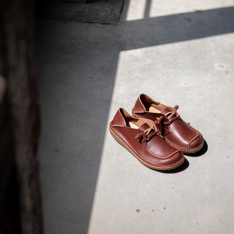 成为正式的懒人 植鞣革 牛皮鞋 后踩鞋_油咖 男鞋 小尺码 - 男款皮鞋 - 真皮 咖啡色