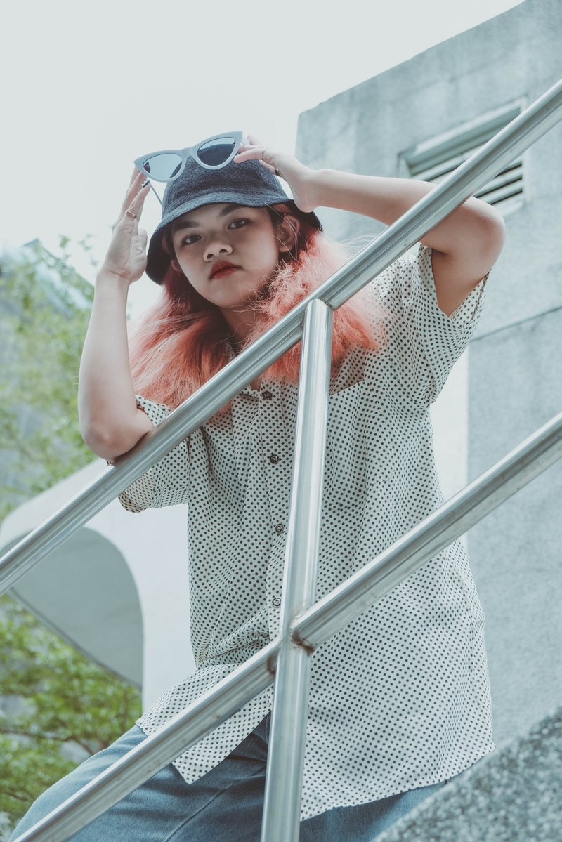 【Morefun古着选物】白色复古花纹衬衫 - 女装上衣 - 丝．绢 白色
