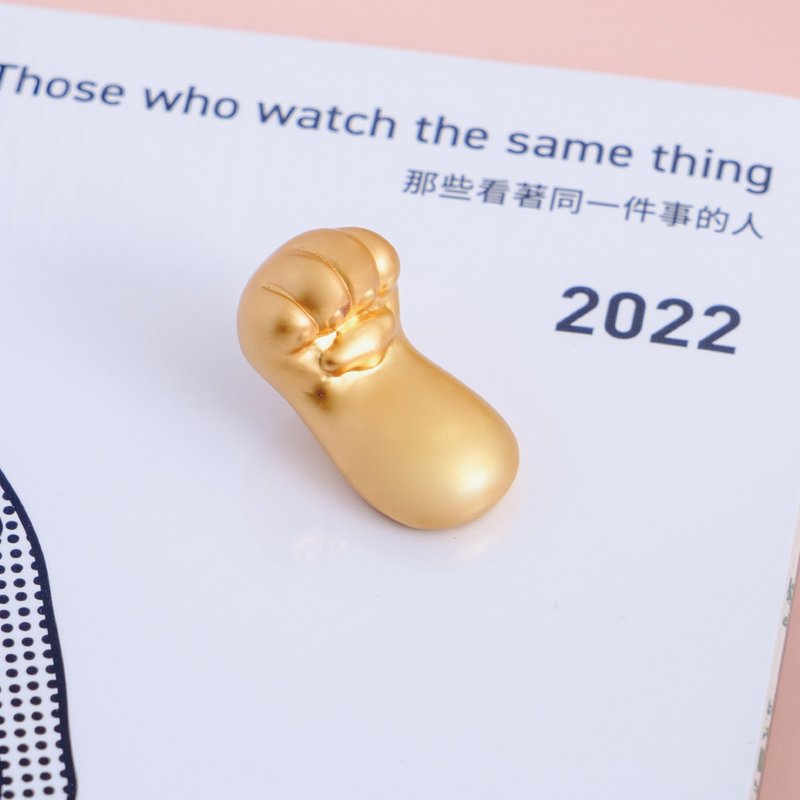 保庇BOBEE 金喜招财猫小猫掌招财纸镇 - 雾金财源广进 - 摆饰 - 其他金属 金色